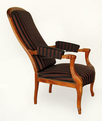 Voltaire-Sessel mit verstellbarer Rückenlehne